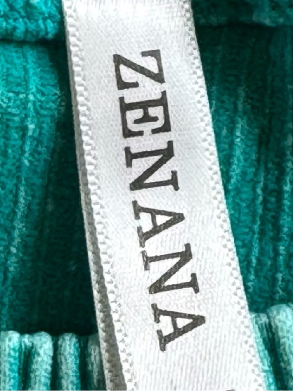 Zenana Outfitters Ribbed Mineral Wash Crop Tank Top Size L/XL New! - Picture 4 of 5